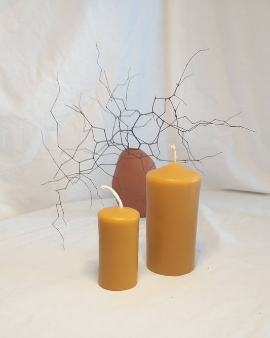 Classic Beeswax Pillar Small