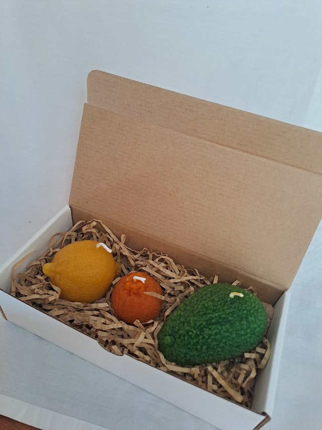 Fruit Gift Box  (Avocado, Lemon, Orange)