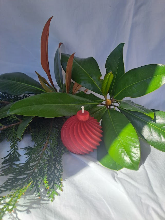 A Christmas bauble Swirl